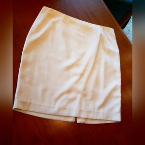 White lined skirt